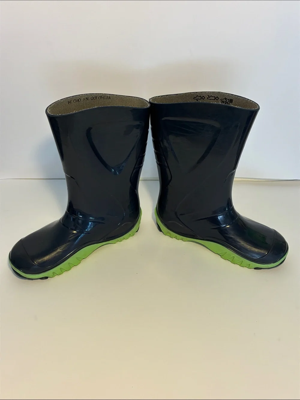 Kids Black & Lime Rain Boots - Skeper Style Waterproof Boots